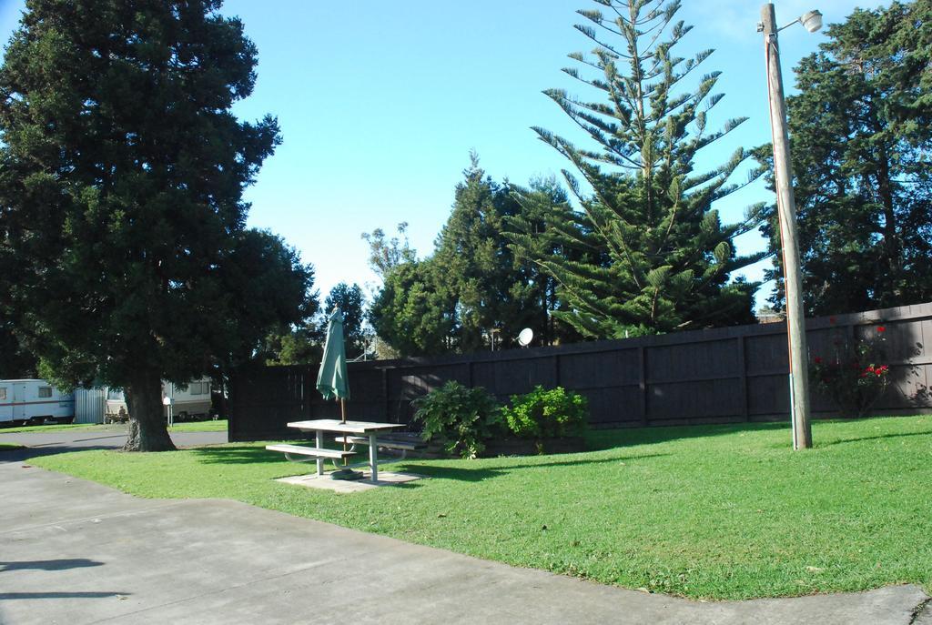 Avondale Motor Park Hotel Auckland Ngoại thất bức ảnh