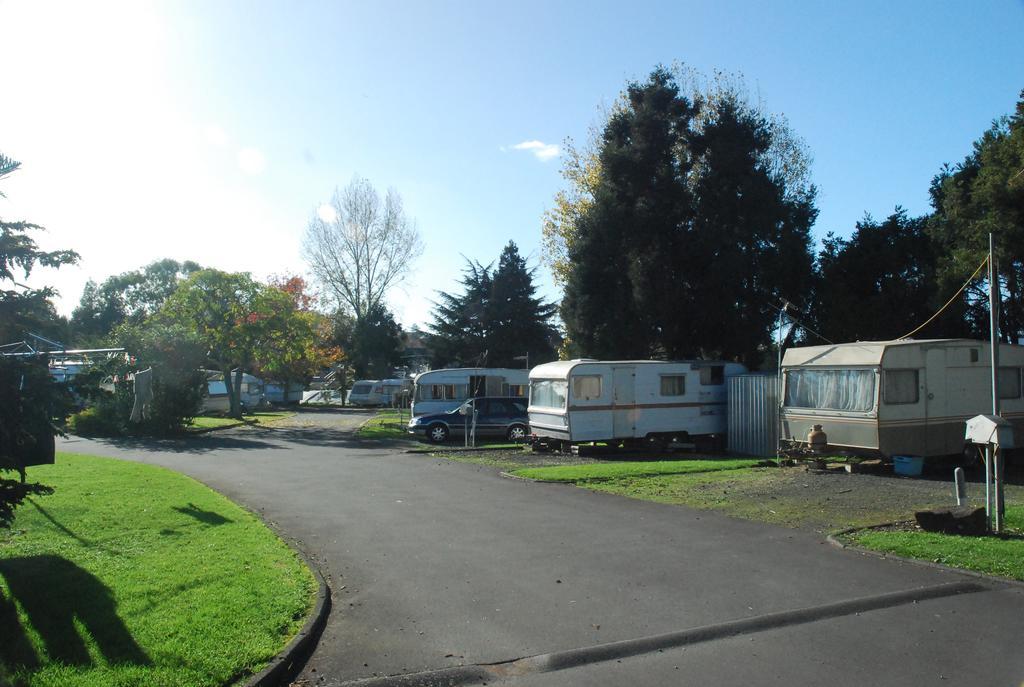 Avondale Motor Park Hotel Auckland Ngoại thất bức ảnh