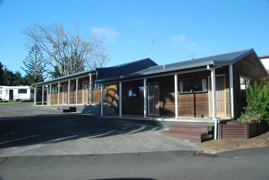Avondale Motor Park Hotel Auckland Ngoại thất bức ảnh
