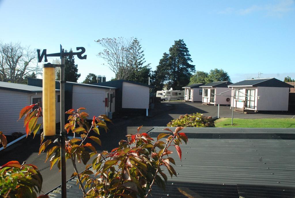 Avondale Motor Park Hotel Auckland Ngoại thất bức ảnh