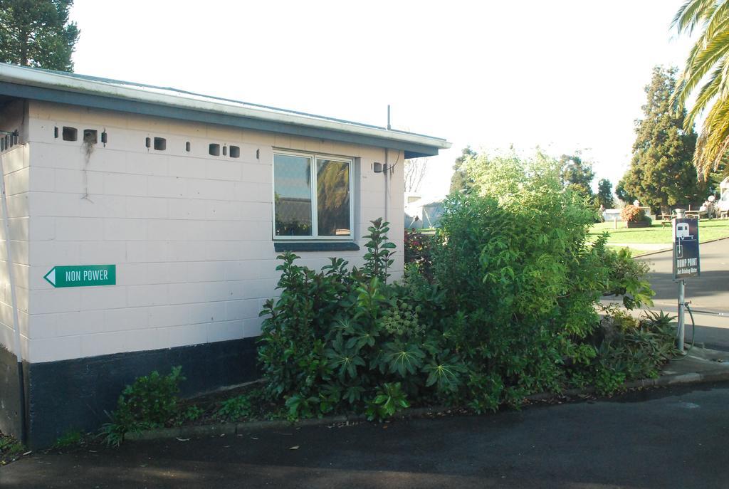 Avondale Motor Park Hotel Auckland Ngoại thất bức ảnh