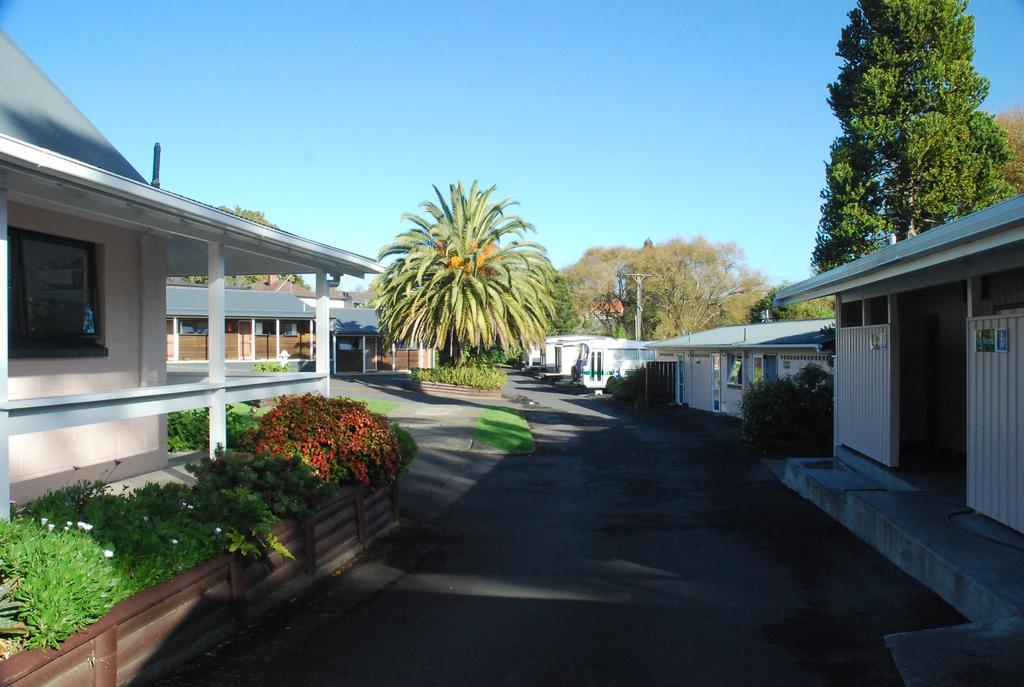 Avondale Motor Park Hotel Auckland Ngoại thất bức ảnh