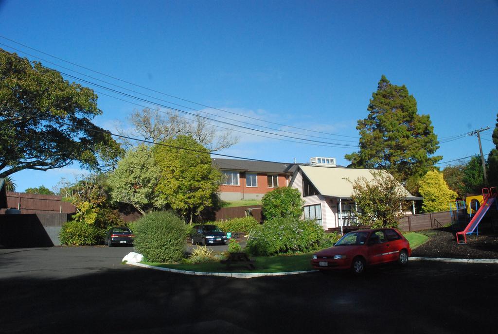 Avondale Motor Park Hotel Auckland Ngoại thất bức ảnh