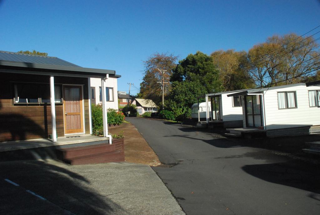 Avondale Motor Park Hotel Auckland Ngoại thất bức ảnh
