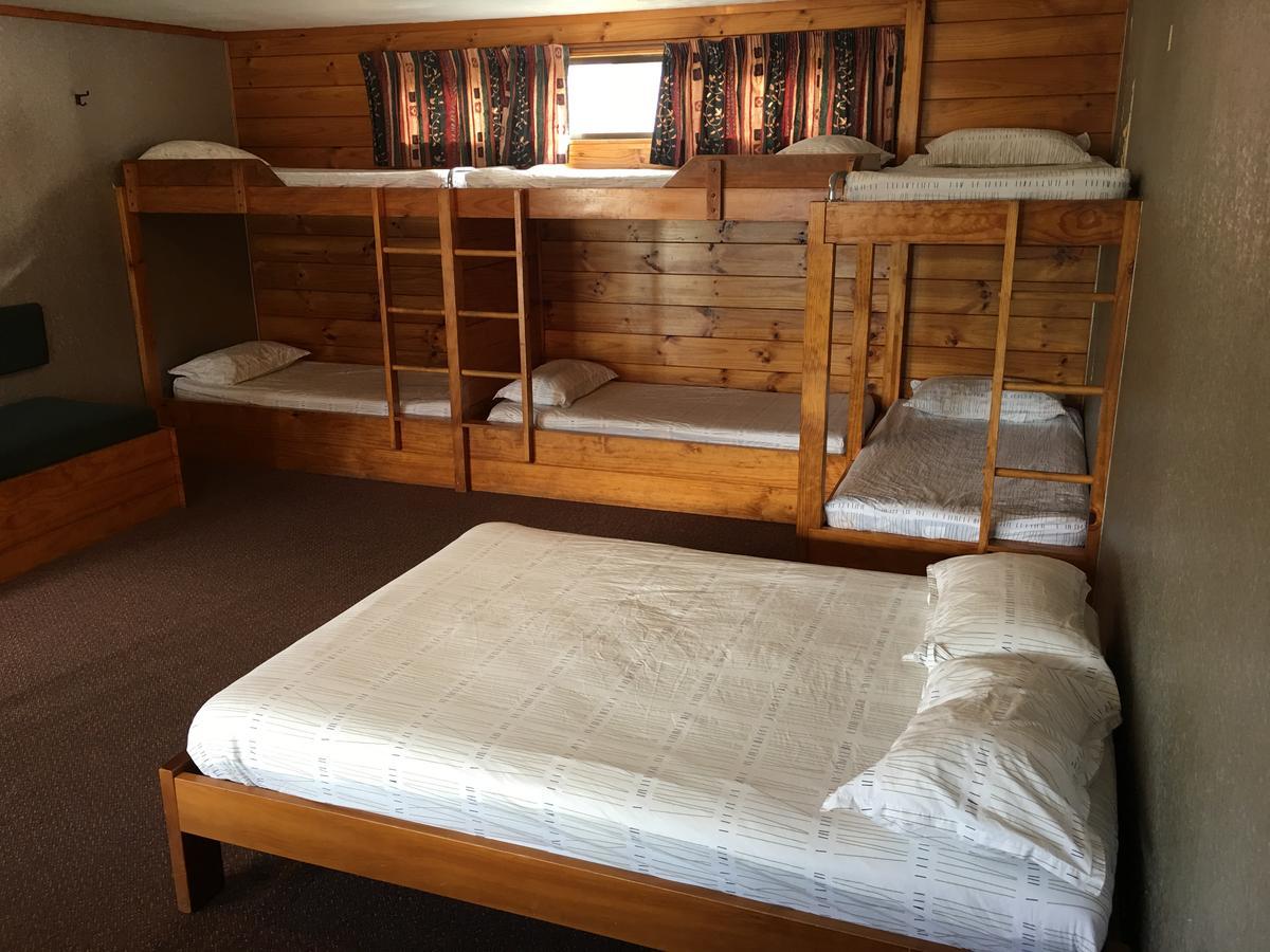 Avondale Motor Park Hotel Auckland Ngoại thất bức ảnh