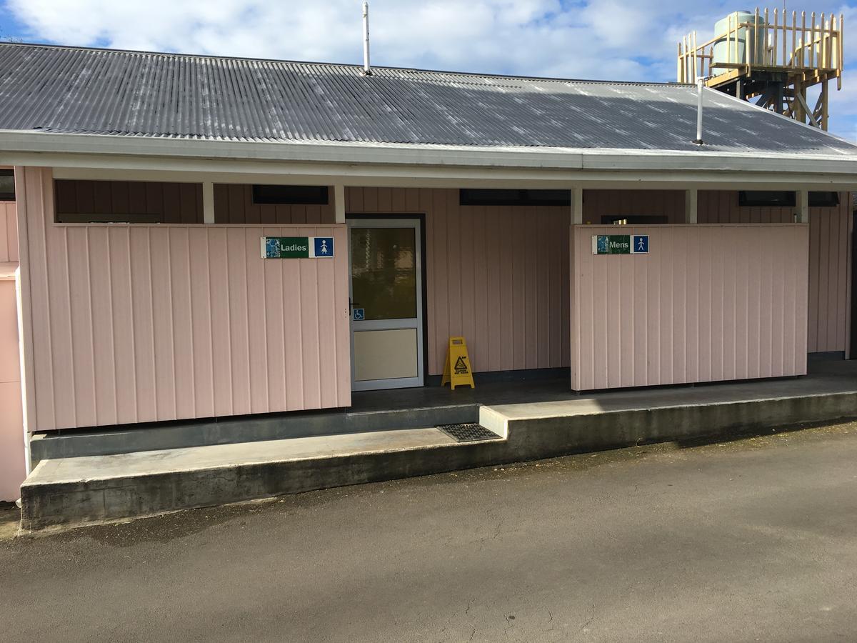 Avondale Motor Park Hotel Auckland Ngoại thất bức ảnh